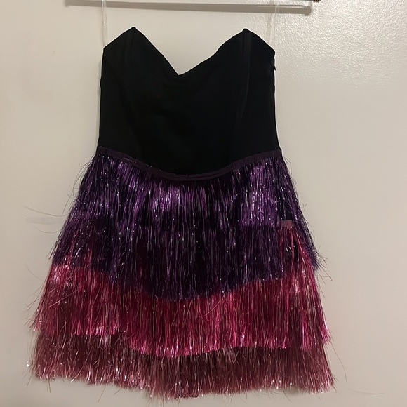 Flossie Sweetheart Fringe Layered Mini Dress - Picture 6 of 7